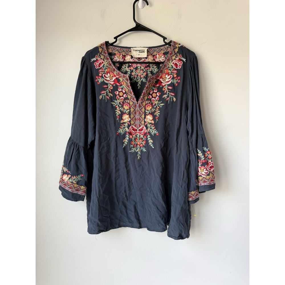 Savanna Jane 1X Gray Top Embroidered Shirt Peasant Southwest Floral Boho